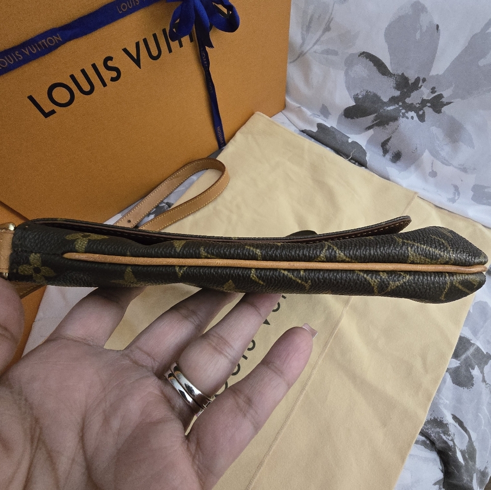 Louis Vuitton Monogram Musette Salsa Short Shoulder Bag - Picture 13 of 17
